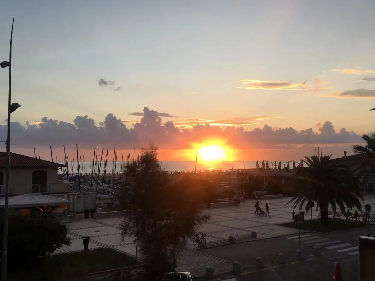 Hotel Milani Lido di Camaiore Italia